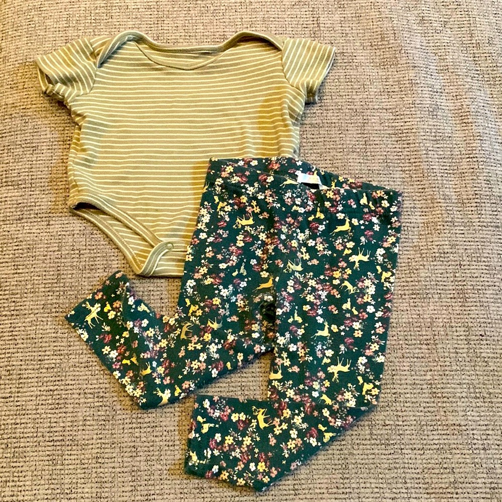 🦌🌱Tahari baby floral leggings & Jessica Simpson striped onesie